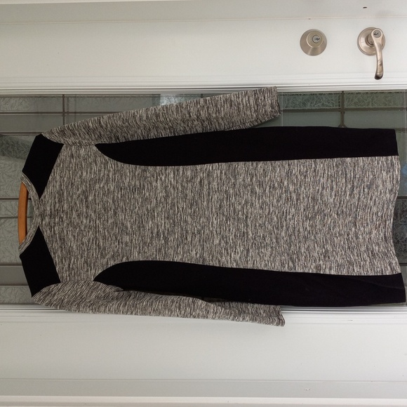 Athleta Gap Size M Midi Grey+Black Long Slv Pockets Stretchy Dress Excel. Cond. - Picture 4 of 9